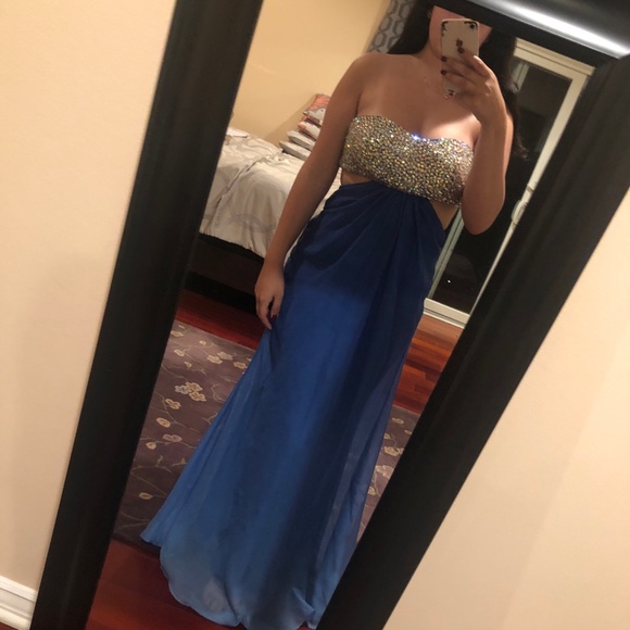 PROM/ Wedding DRESS - Picture 2 of 5